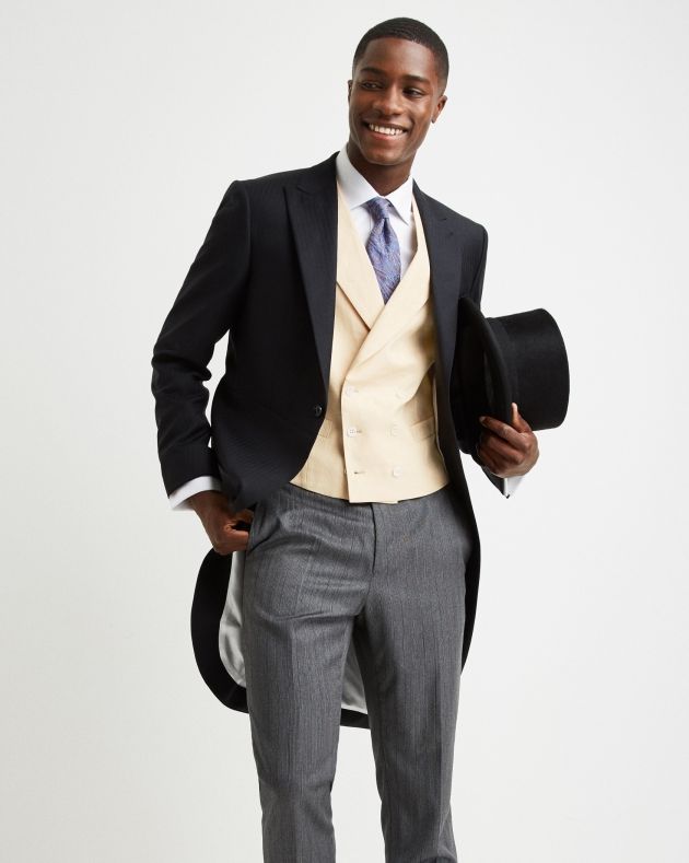 Suit, Clothing, Formal wear, Blazer, Standing, Tie, Outerwear, Tuxedo, White-collar worker, Collar, 