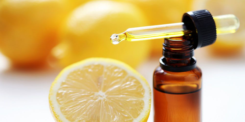 Organic VS Conventional Essential Oils: Is One Necessarily Better?