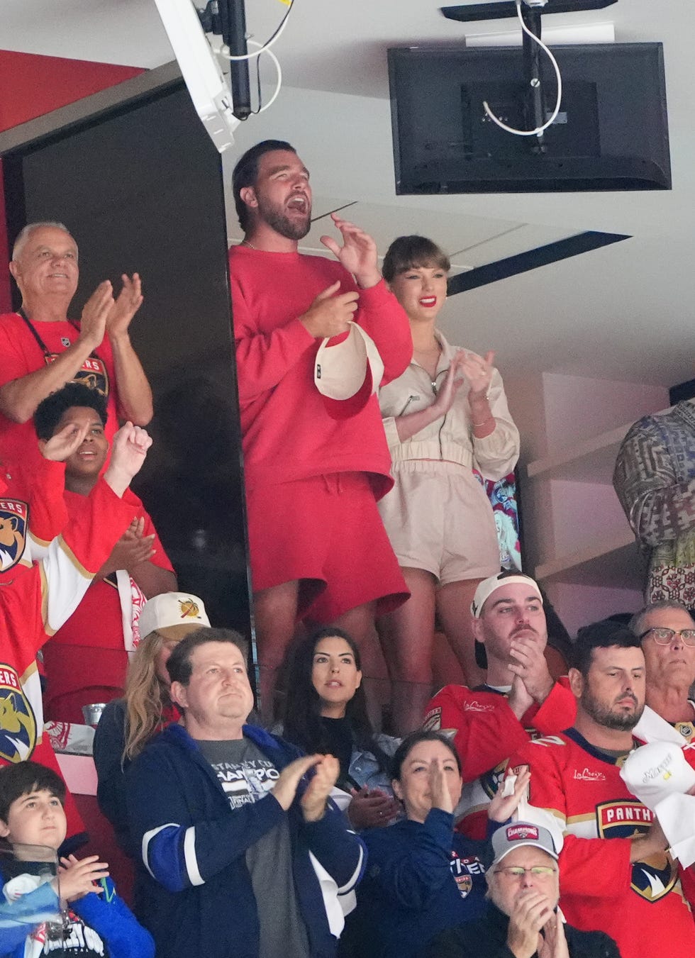 Taylor Swift Wears Area Tracksuit to Stanley Cup Finals in