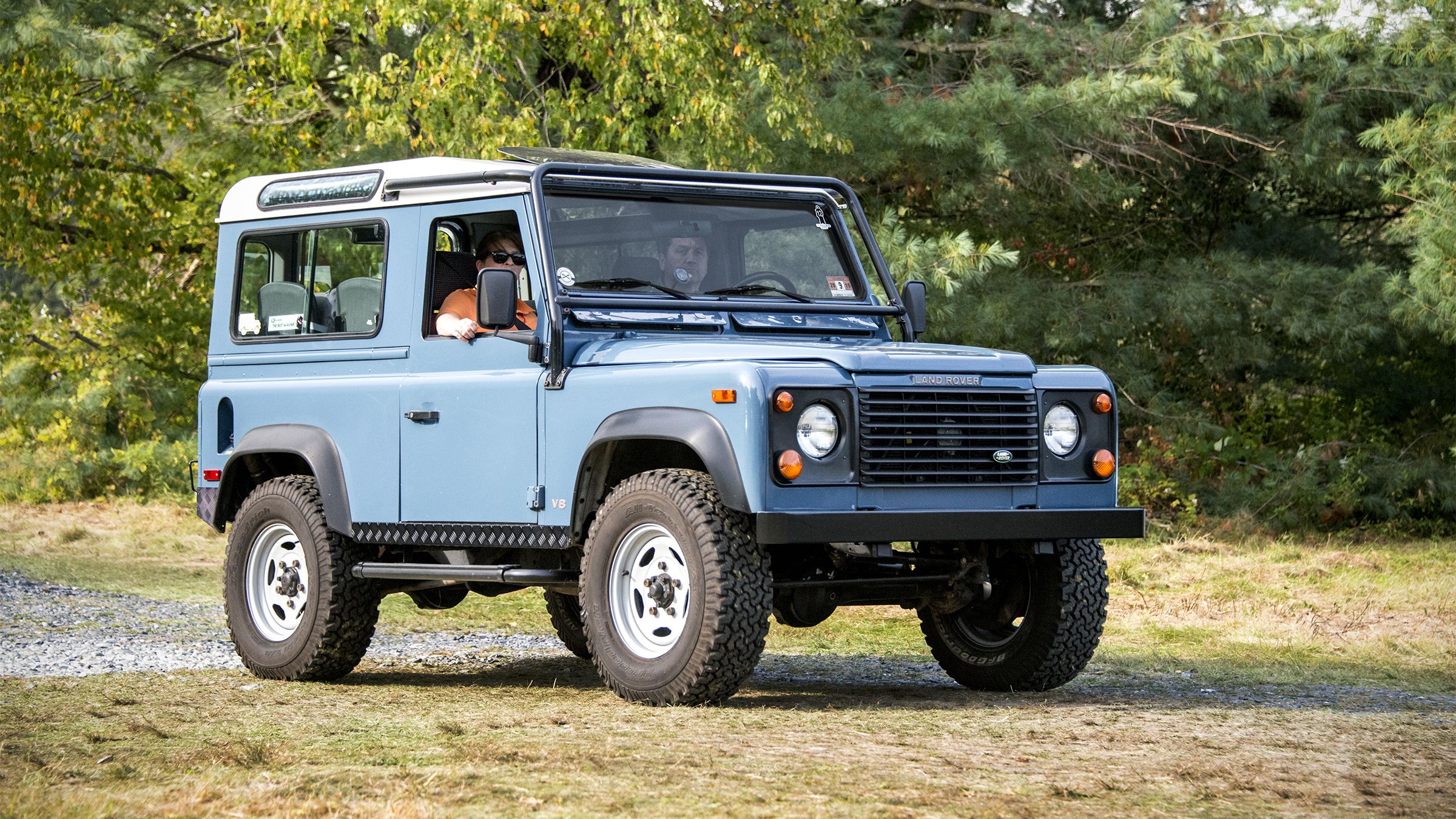Land Rover Loses Defender Trademark Suit to Ineos