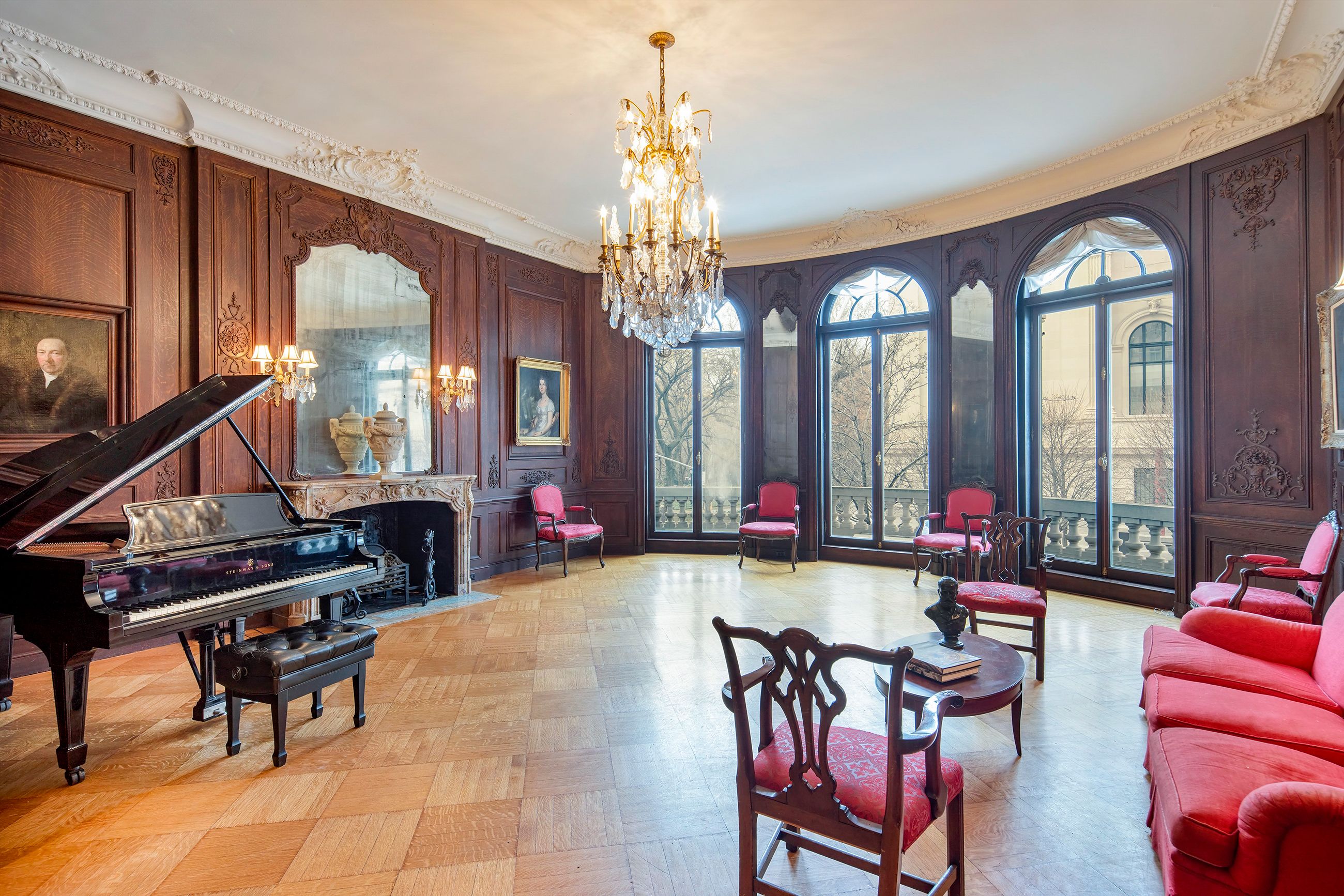 See Inside One Of Manhattan's Last Gilded Age Mansions - 991 Fifth Ave ...