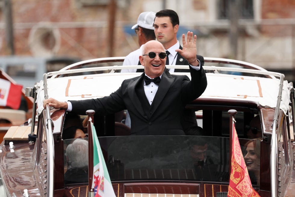 Top photos from Jeff Bezos and Lauren Snchezs star-studded wedding in Venice