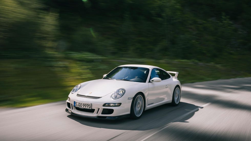 2025 porsche 997 gt3 front driving