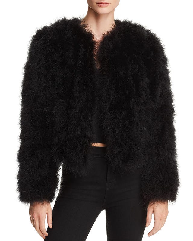 Clothing, Fur, Outerwear, Fur clothing, Jacket, Textile, Coat, Neck, Sleeve, Natural material, 