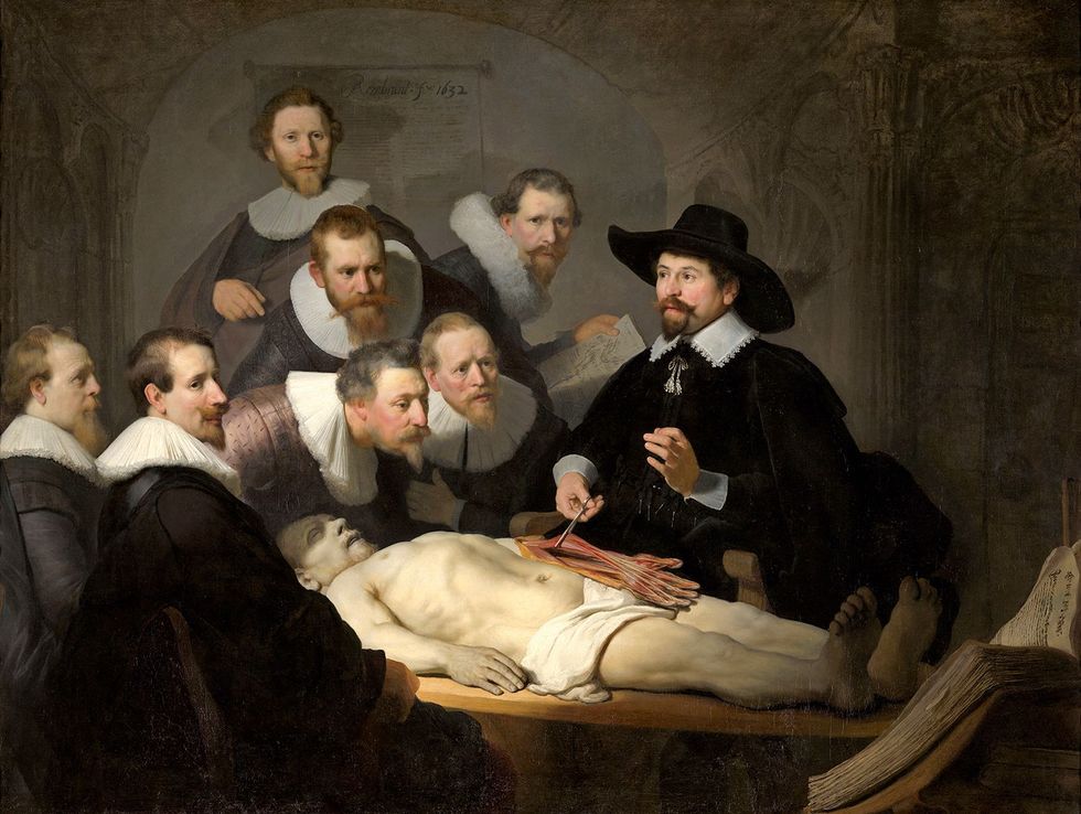 Rembrandt kreeg in 1632 opdracht van het chirurgijnsgilde in Amsterdam deze openbare ontleding te schilderen