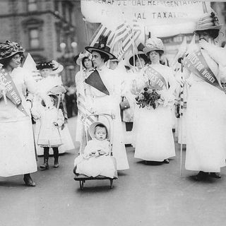 Feminist Suffragist Parade 1912 Photo