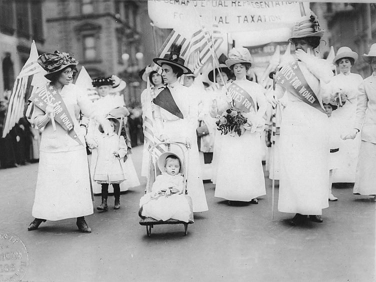 Feminist Suffragist Parade 1912 Photo