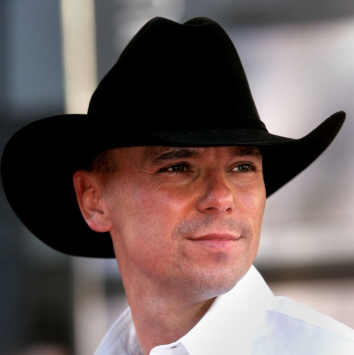 Kenny Chesney: Biography, Country Music Star, Songs, Family