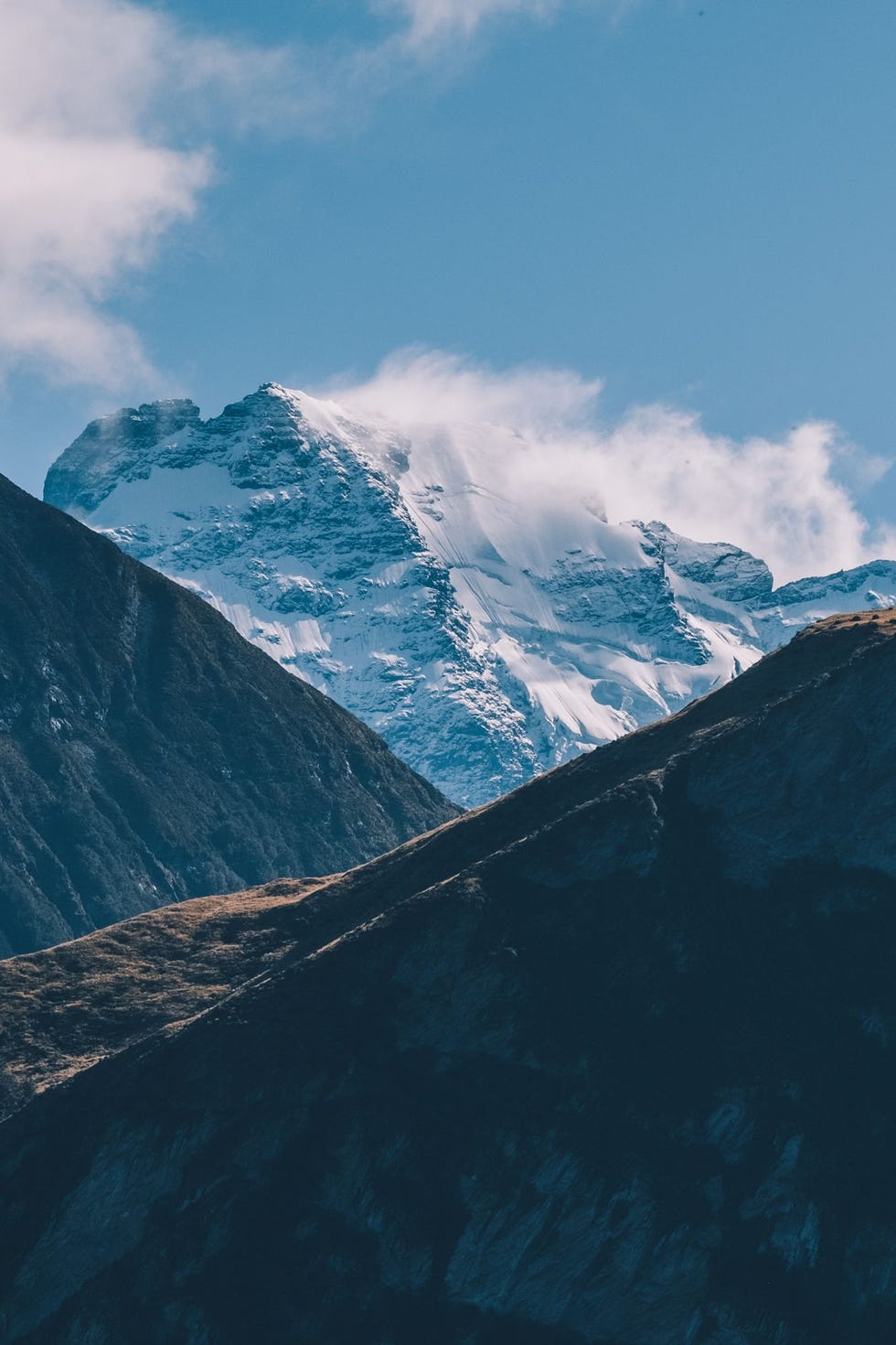 Besneeuwde bergtoppen omringen Glenorchy
