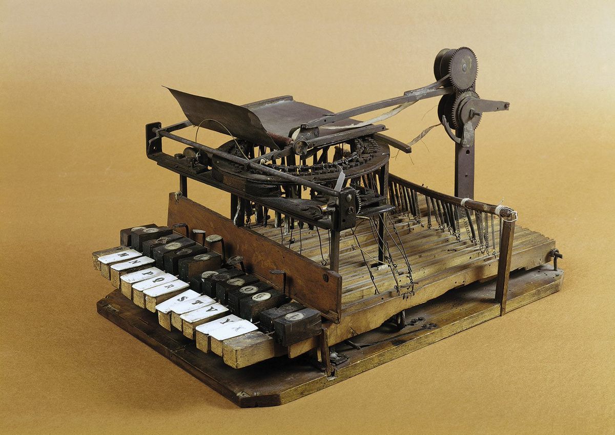 Schrijfklavecimbel uitgevonden door Ravizza in 1837 Gepatenteerd in 1856