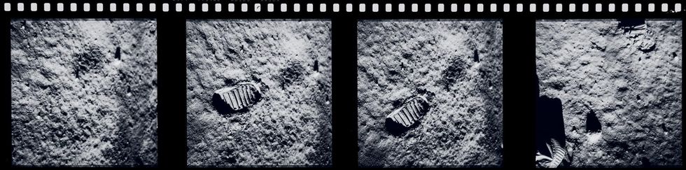 Om de kleine stappen van de Apollo 11crew vast te leggen fotografeerde Buzz Aldrin zijn laarsafdrukken
