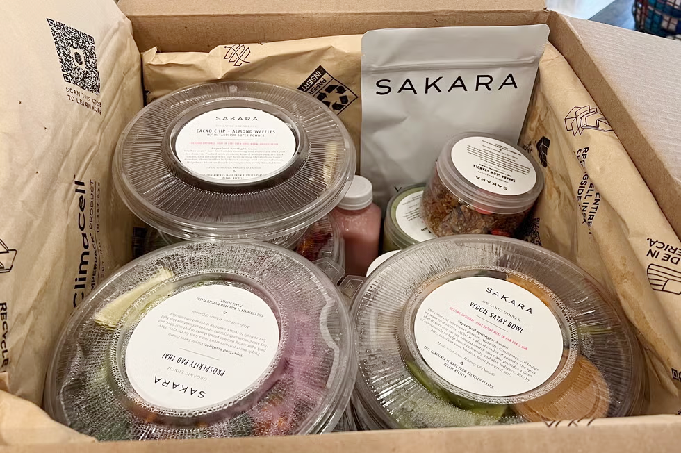 a dietitian's week on sakara: what’s great, what’s missing and what you should know