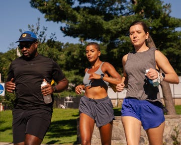 runners working hard
