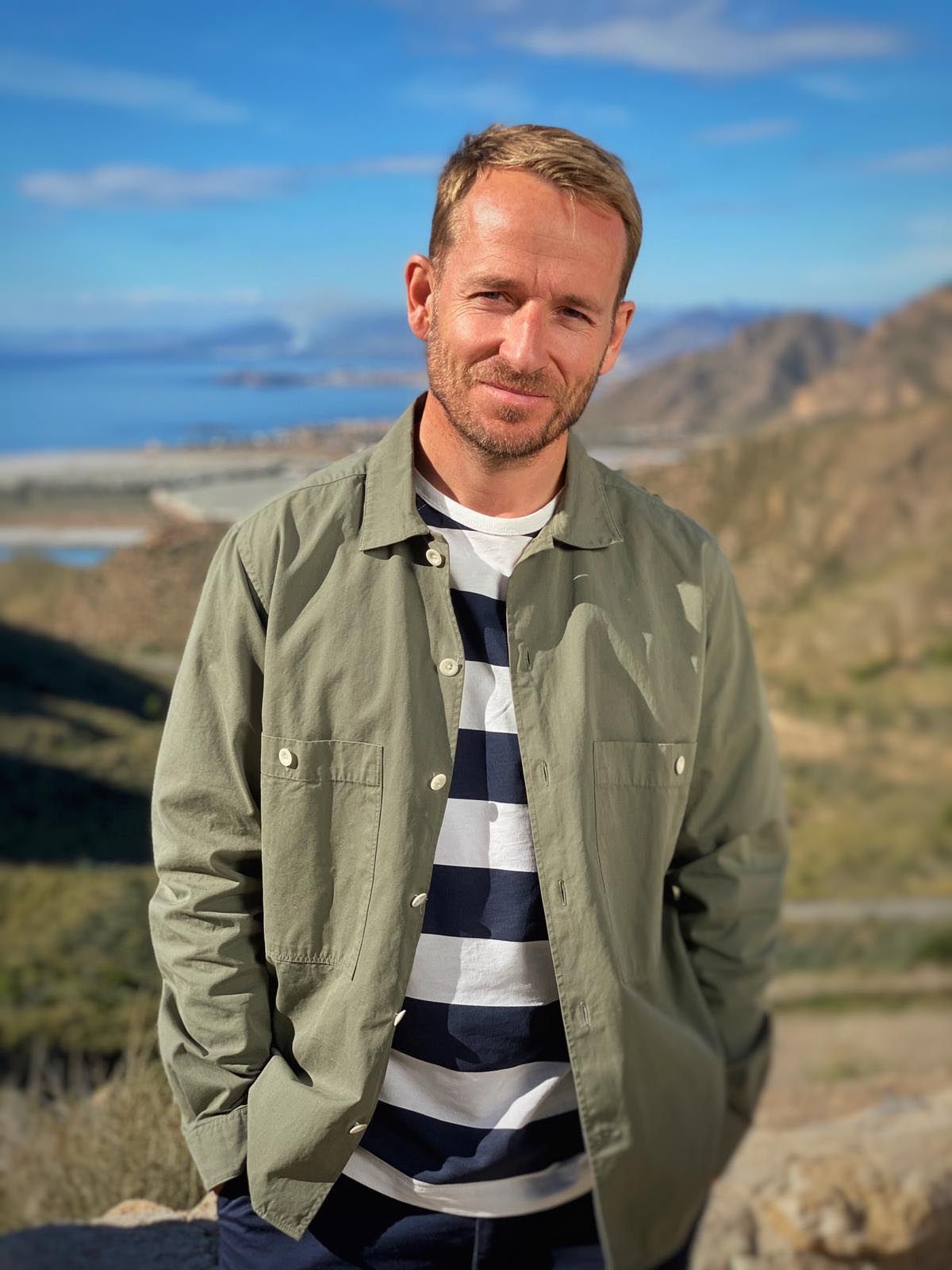 A Place In The Sun Presenter Jonnie Irwin Shares Terminal Cancer Diagnosis