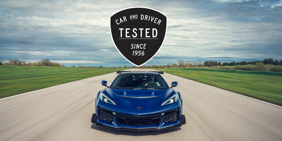 2025 Chevy Corvette ZR1 Becomes the Quickest RWD Car to 60 MPH We've Ever ...