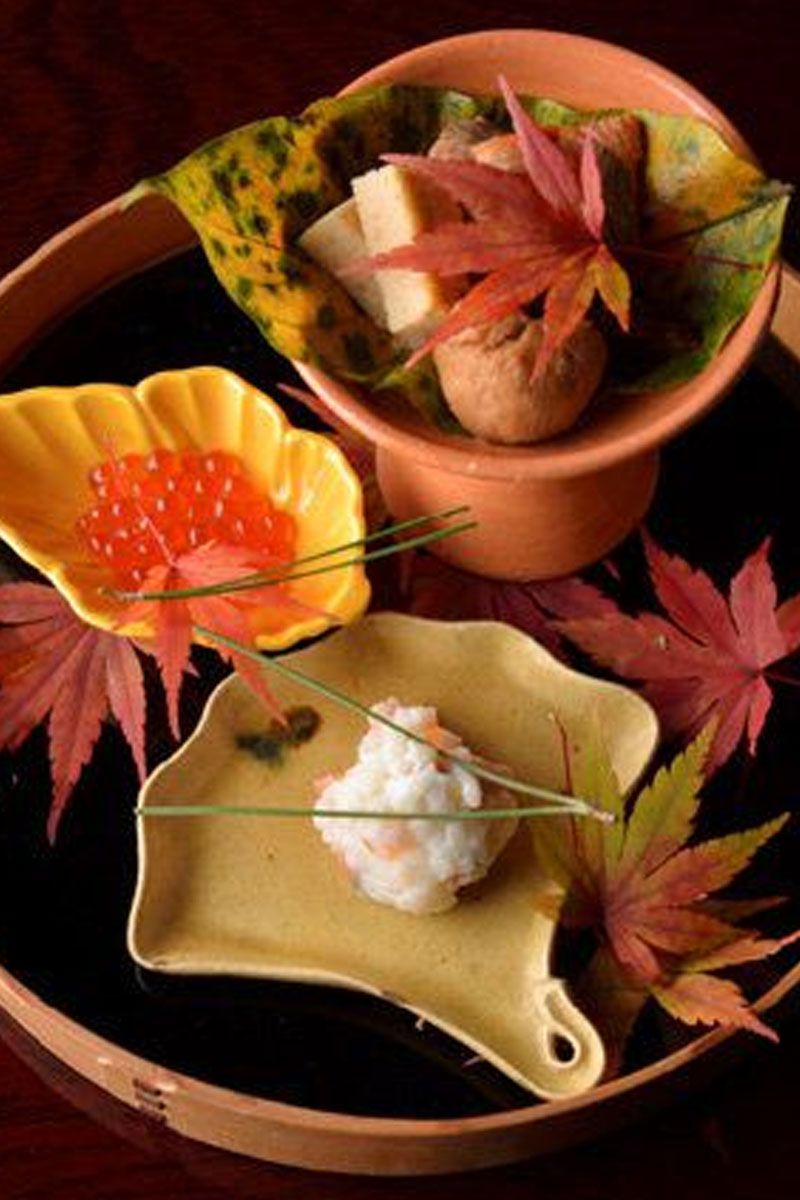 Dish, Cuisine, Food, Ingredient, Kaiseki, Sashimi, Leaf, Recipe, Japanese cuisine, Wonton, 