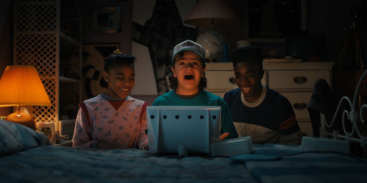 As 'Stranger Things' Season 4 concludes, Twitter brims up with