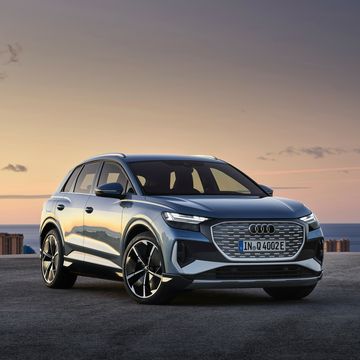 audi will equip all q4 e tron from first examples made up to the 2022 model year with the software update 32