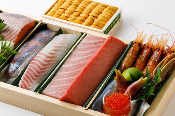 東京必吃「美登利壽司」開放外帶！鮭魚盛合、鮪魚盛合超誘人，近40樣餐點立刻預訂