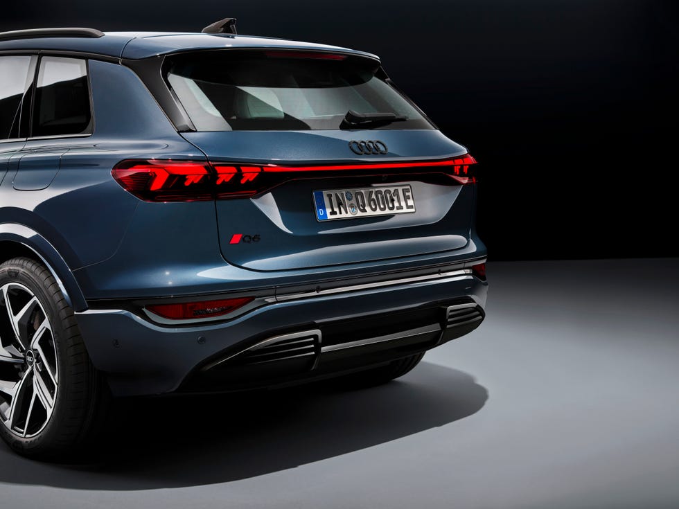 Gallery 2025 Audi Q6 etron Photos