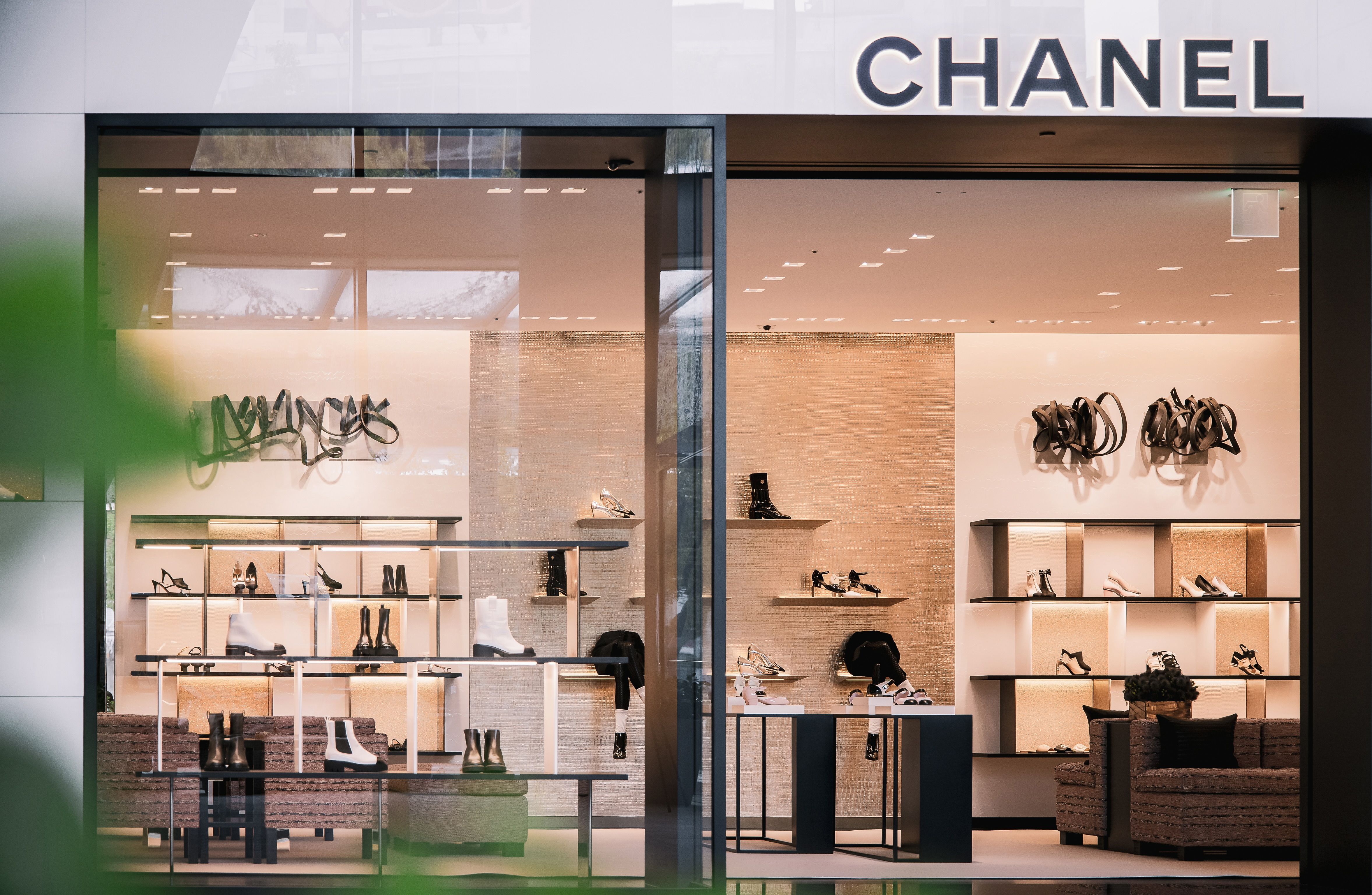 Chanel deals shoes store