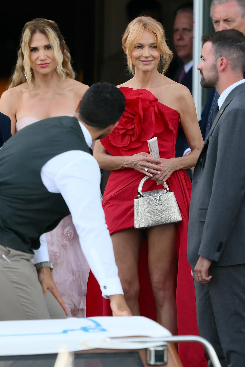 Top photos from Jeff Bezos and Lauren Snchezs star-studded wedding in Venice