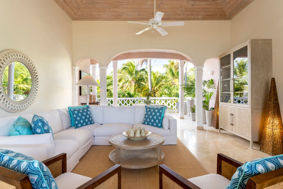 curtain bluff in antigua