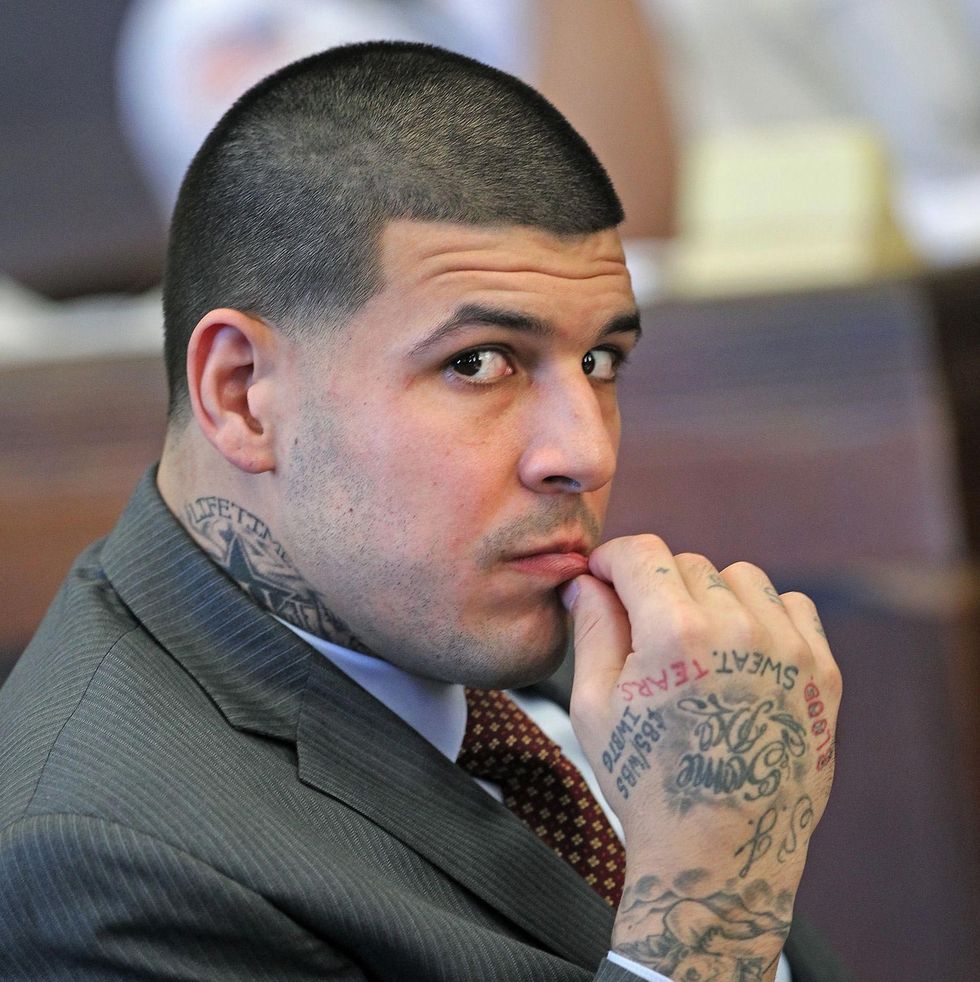 Aaron Hernandez appears in court, 2015