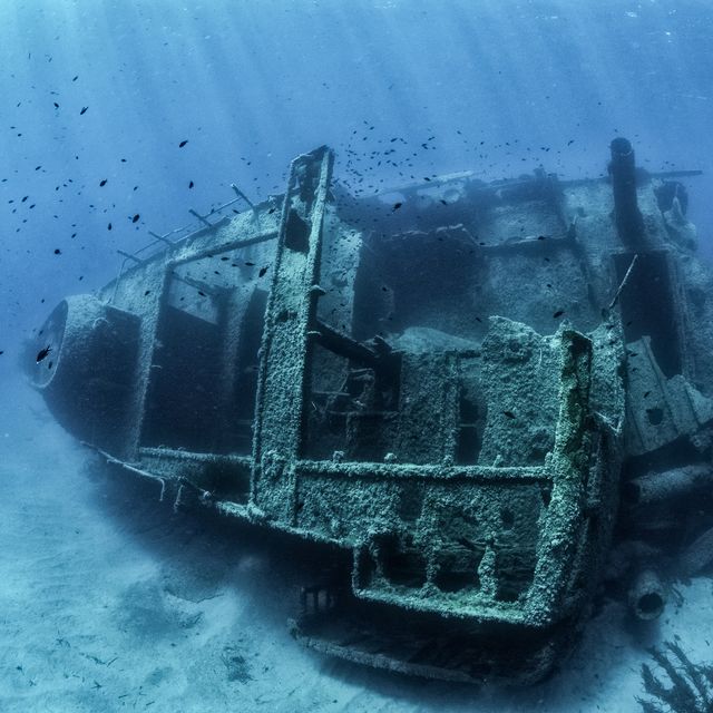 abandoned wreck