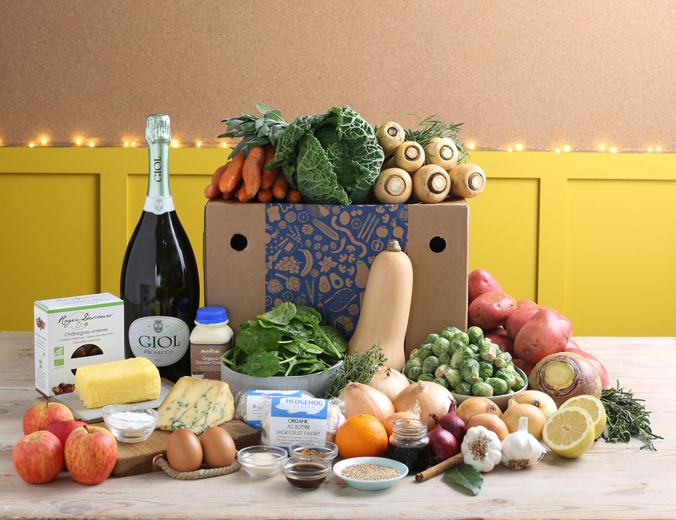 abel  cole are bringing back their organic christmas meal boxes