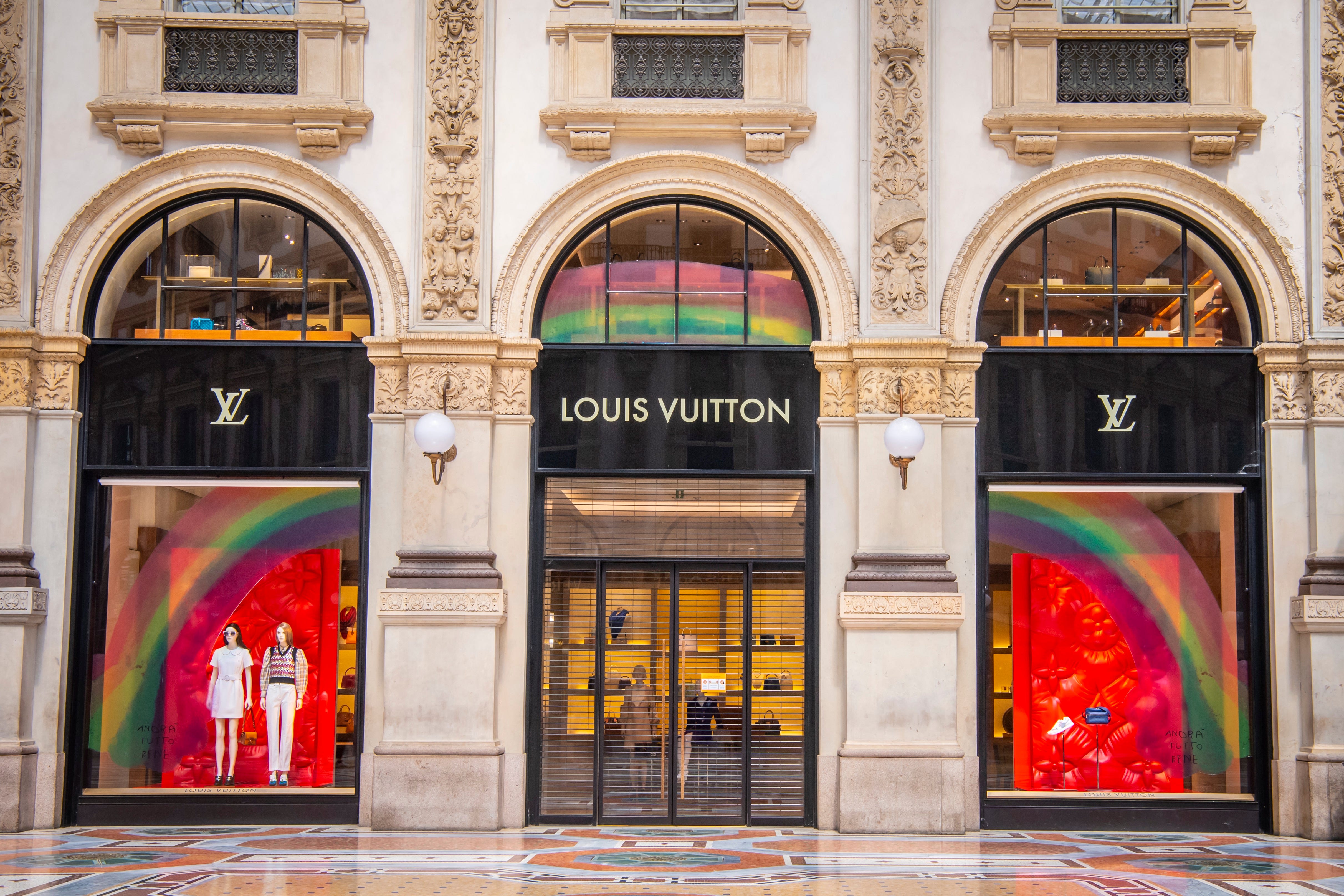 File:Madrid - Louis Vuitton (Serrano 66) 2.jpg - Wikimedia Commons