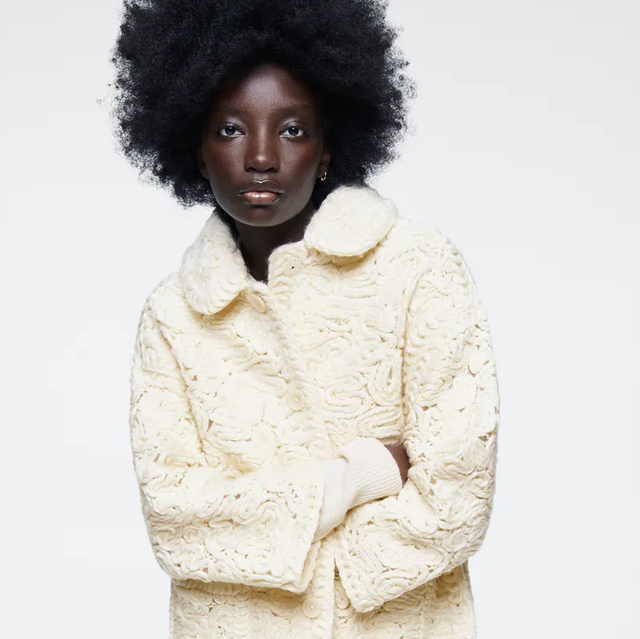 Zara presenta el abrigo de lana de mayor Alta Costura de la firma