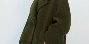 este abrigo oversize masculino verde de zara se agota siempre