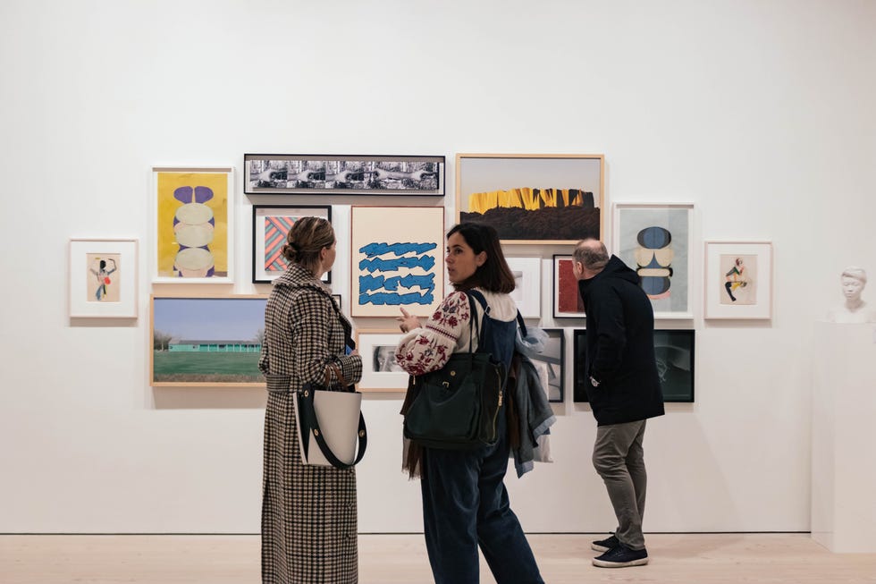 the auction collective exhibition