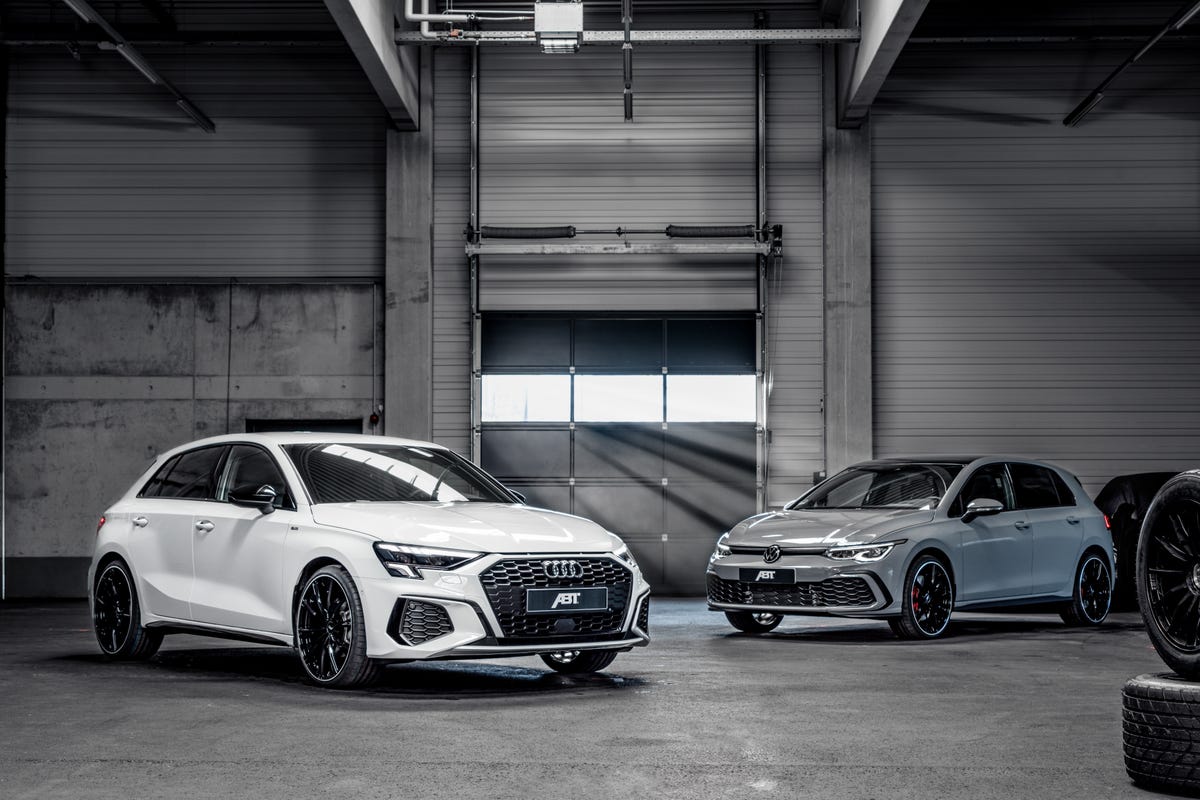 www.caranddriver.com