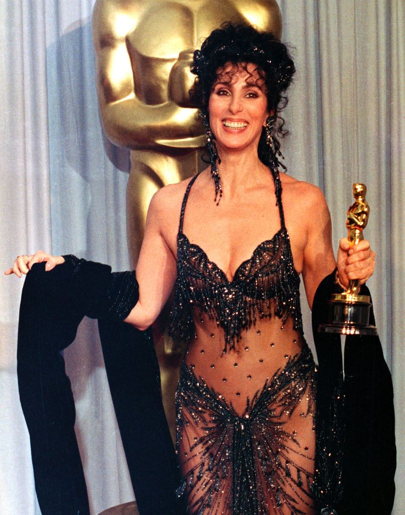 oscar winner cher at academy awards 1988
