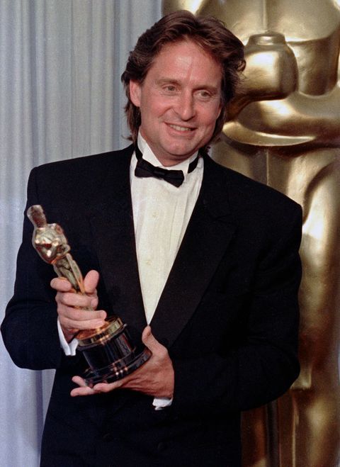 oscar winner michael douglas at academy awards 1988