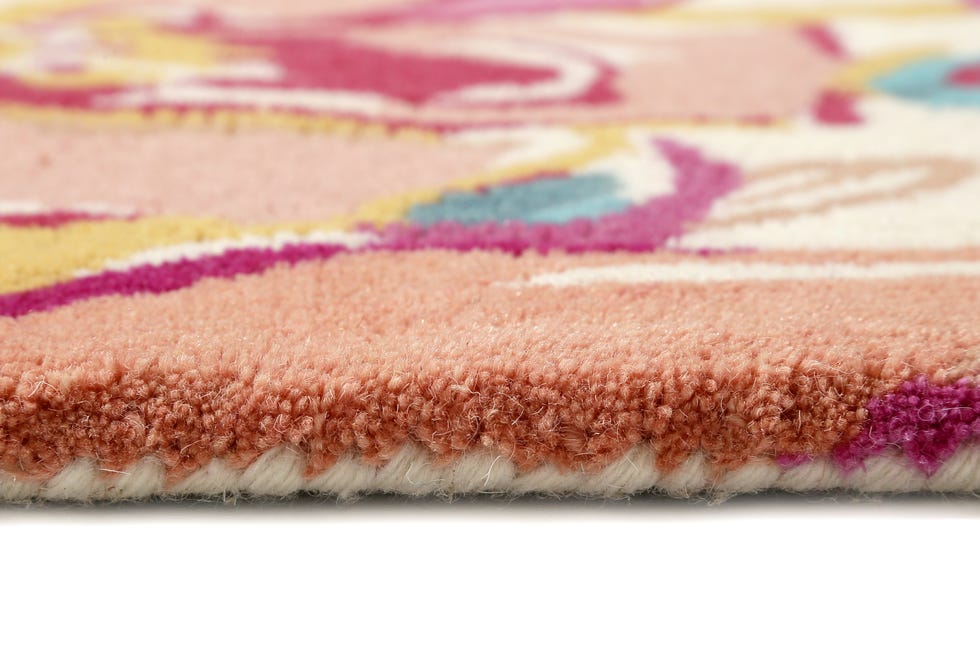 Accessorize rug collection