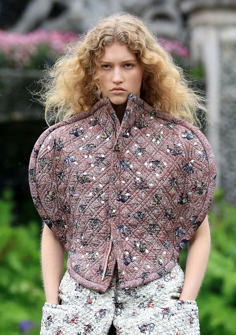 Acconciature Capelli Louis Vuitton Cruise 2024 Gettyimages 1492981642 646f0be311a45 ?resize=480 *