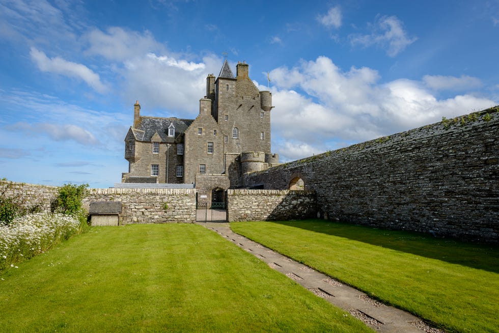 Ackergill Tower - Scotland - lawn - Knight Frank