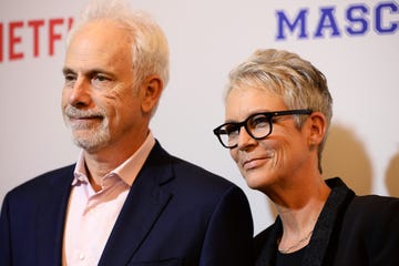 jamie lee curtis family of 13 divorces husband christopher guest screening of netflix's "mascots" arrivals