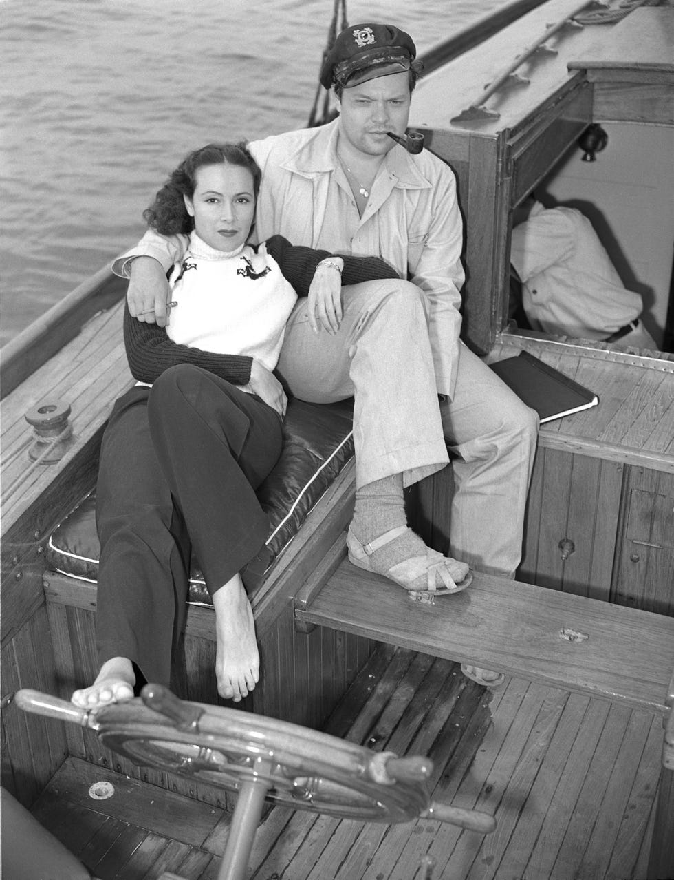 Hollywood Icons on Vacation - Marilyn Monroe, Greta Garbo, Sophia Loren Set  Sail