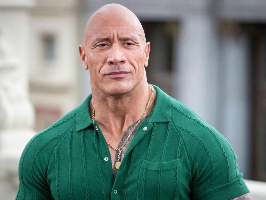The Rock a.k.a Dwayne Johnson acting a bit SUS🤨 #fyp #foryoupage