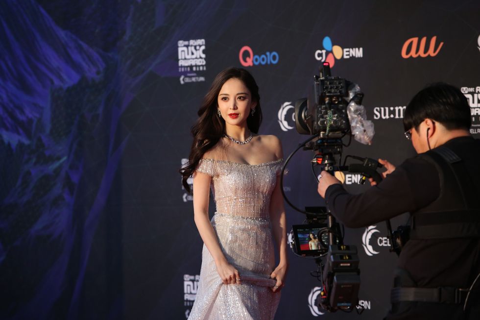 2019 Mnet Asian Music Awards - Red Carpet