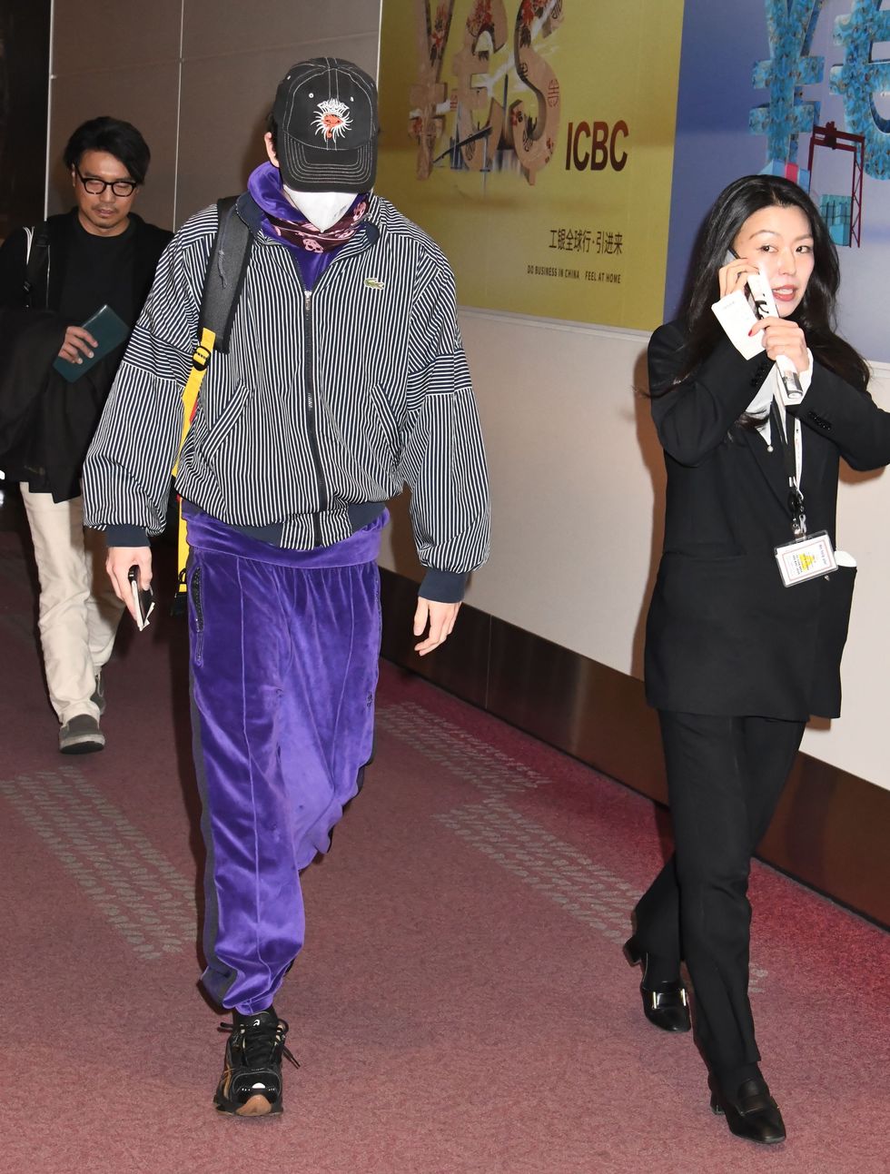 timothee chalamet and james mangold arrive in tokyo