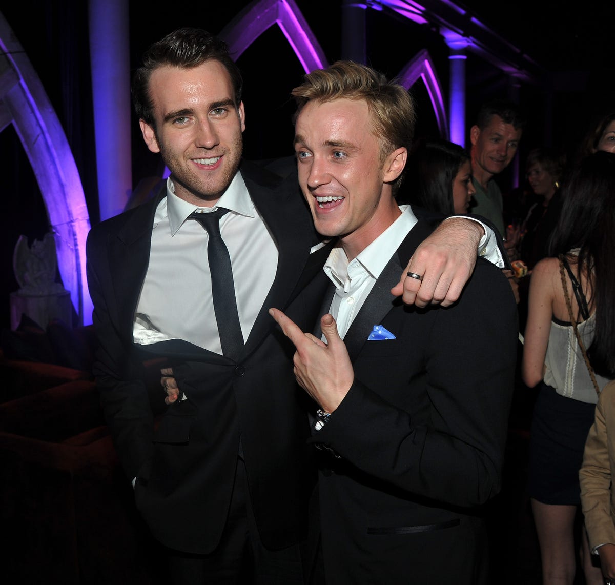 Tom Felton intenta que Matthew Lewis cambie a Harry Potter por a Slytherin  - El reencuentro de Draco Malfoy y Neville Longbottom en Instagram