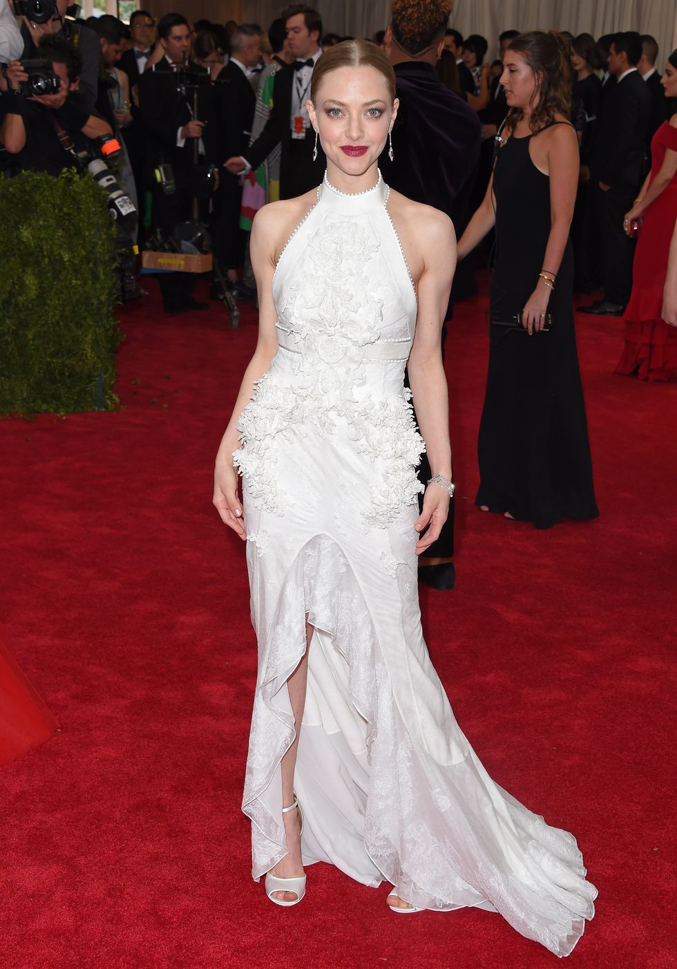 "china through the looking glass" costume institute benefit gala
