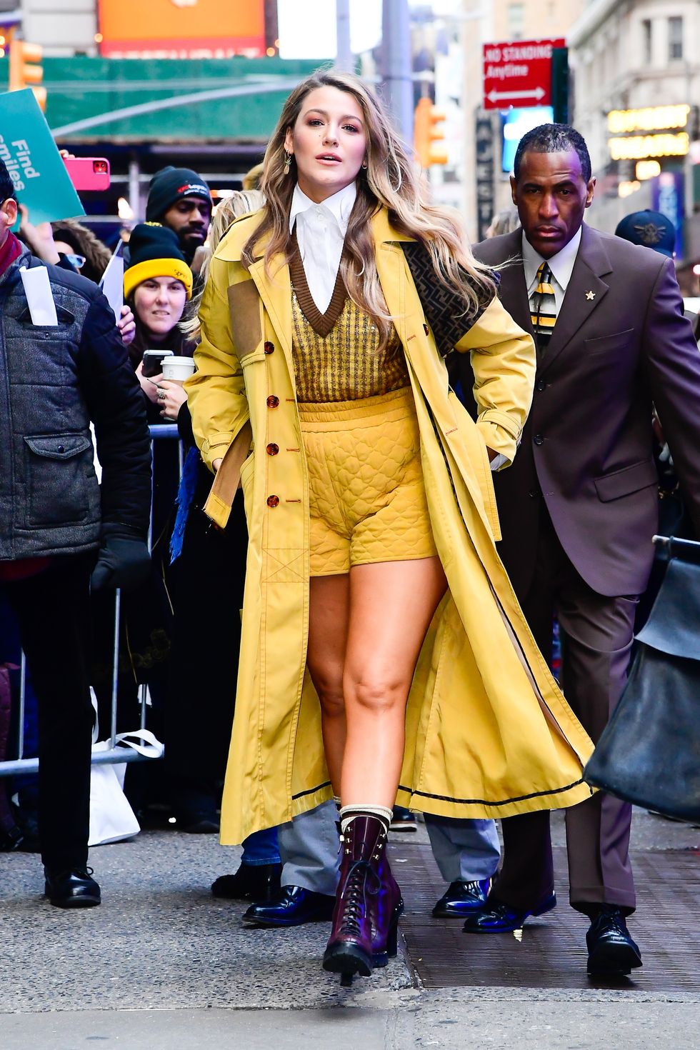 Emily in Paris' Season 2 Featured an Iconic Blake Lively Fashion Moment