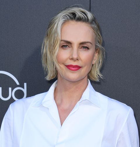 short haircuts for older women charlize theron