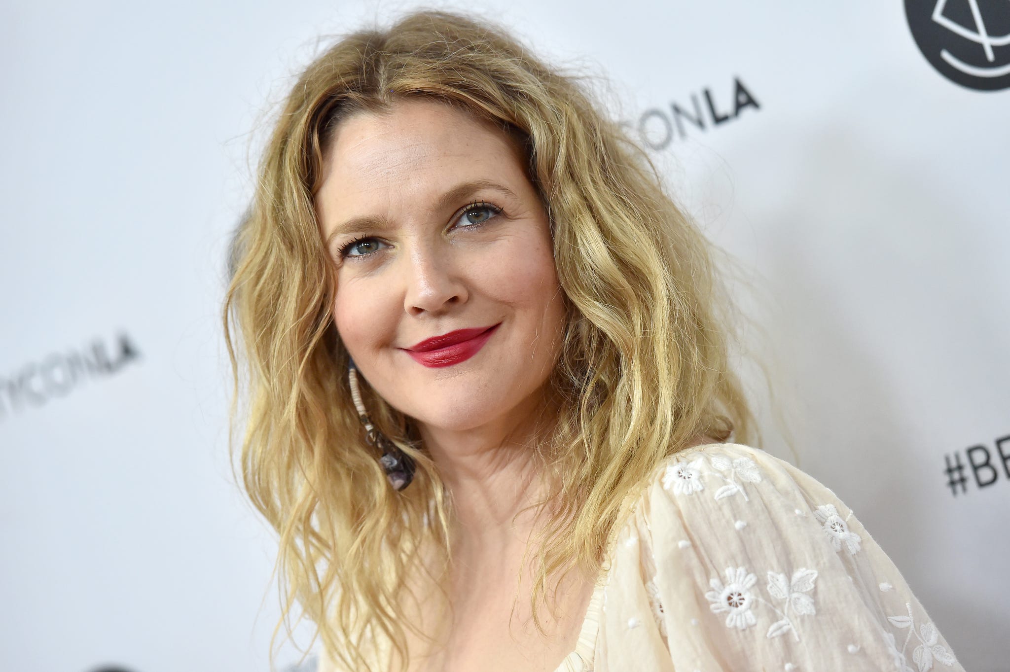 Drew Barrymore, infancia de drogas, alcohol y rehabilitación